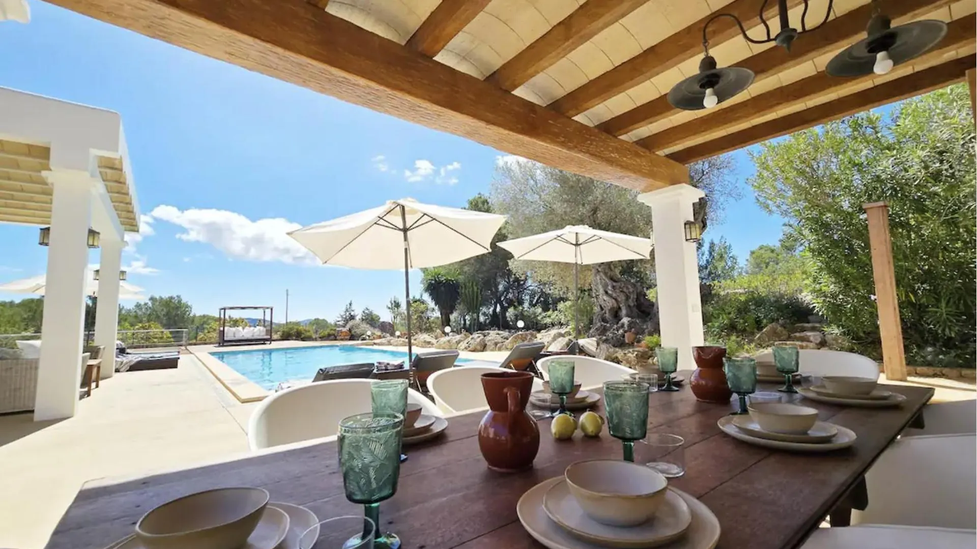 Walk To Unvrs & Amnesia - 4Br Finca - Private Pool & Forest 0*, San Antonio Abad